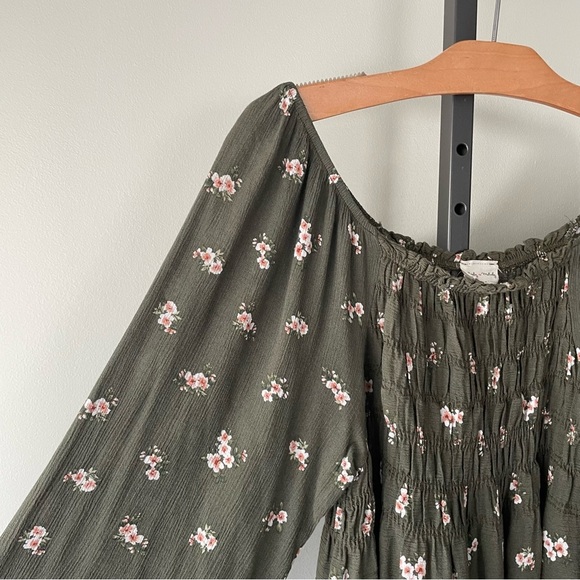 Lovely Melody Off Shoulder Floral Smocked Long Sleeve Green Mini Dress - Picture 6 of 11